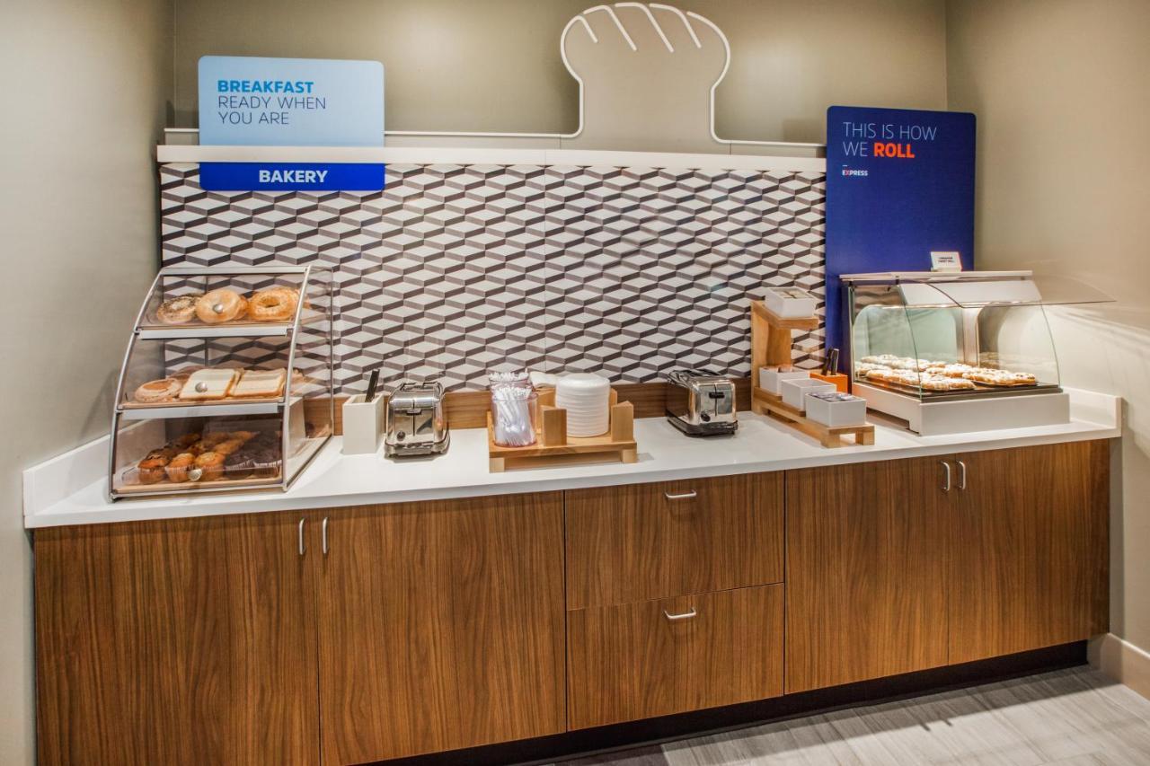 Holiday Inn Express - White Marsh By Ihg エクステリア 写真